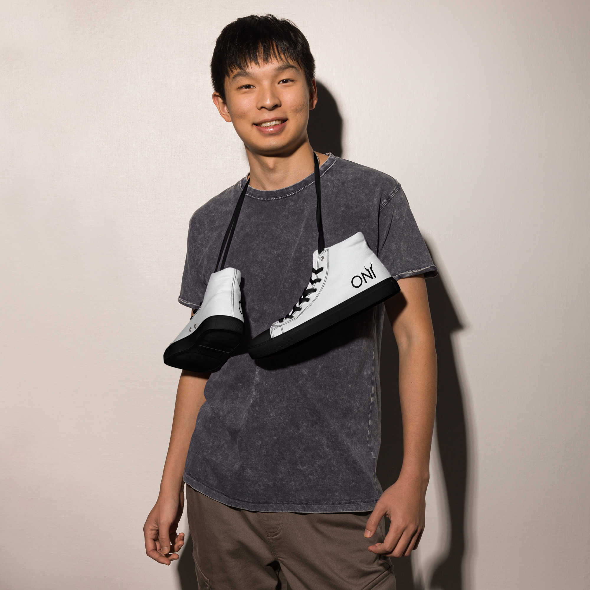 Zapatillas Urbanas de Lona de Caña Alta – Estilo Clásico, Comodidad y Soporte en Moda Streetwear: imagen 17